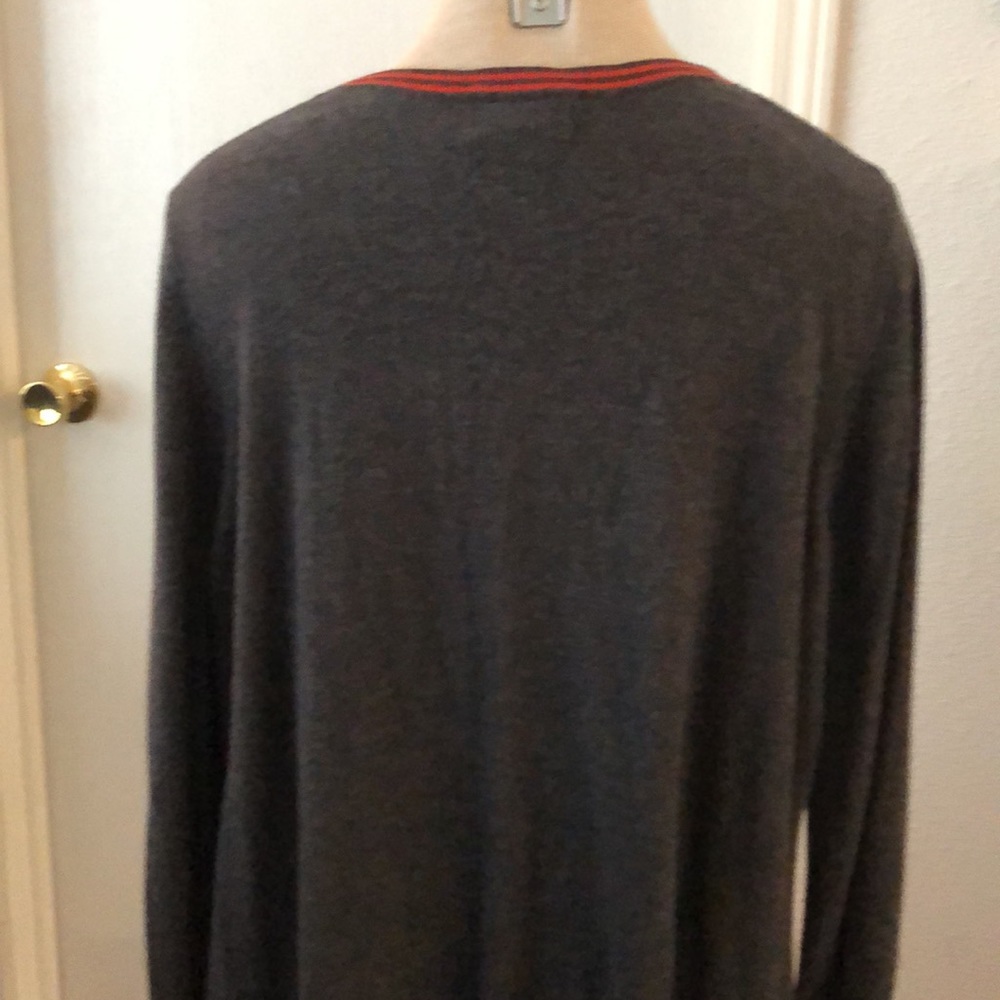 Sweater - Picture 2 of 3